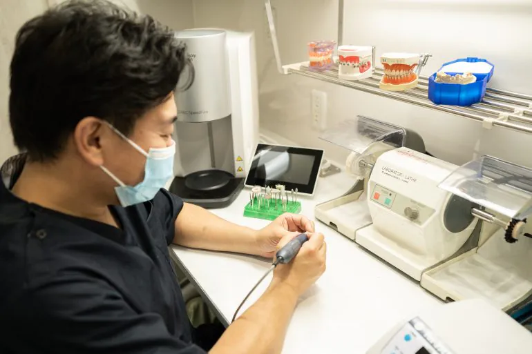 審美歯科専門の技工士